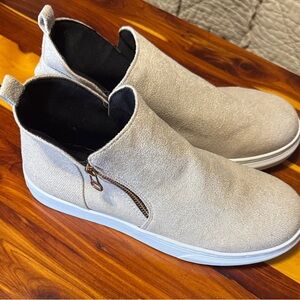 Casual Beige Slip-On Shoes with dual side zippers